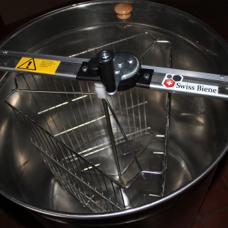 SB 3 Waben Schleuder